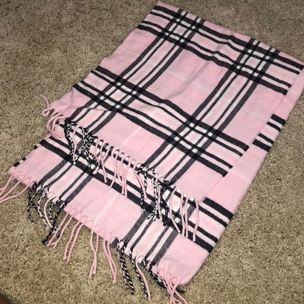 Cashmere scarf